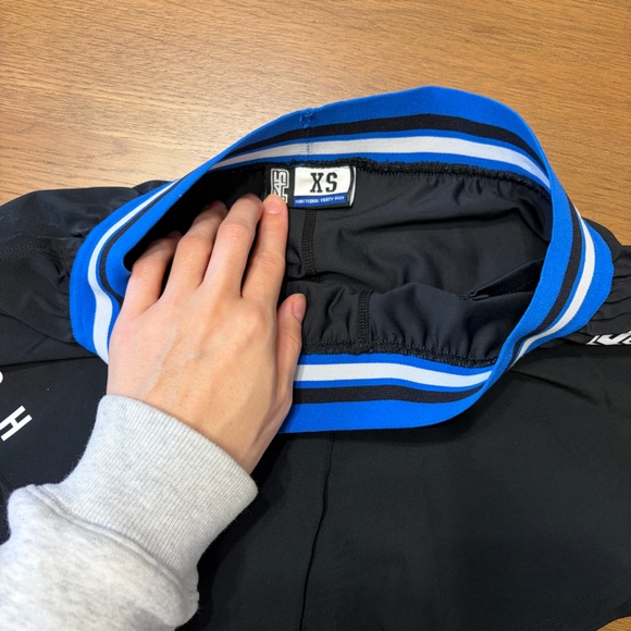 F45 Coach Shorts - Picture 2 of 3